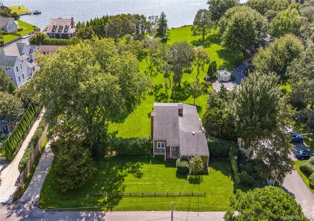 70-middle-pond-rd-22-southampton-ny-11968/hzid_af5b9e06