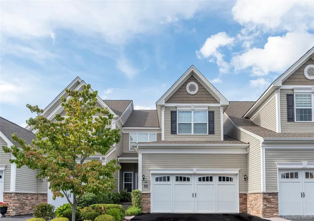 11-pritchard-ct-fishkill-ny-12524/hzid_e17d8121