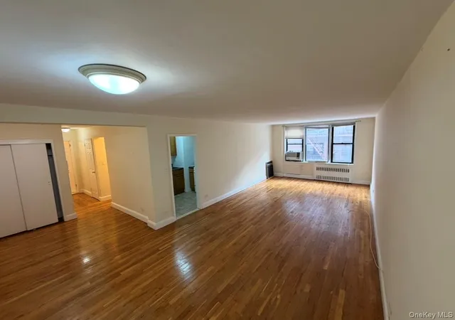 83-30-vietor-ave-312-new-york-ny-11373/hzid_0e84e8e5