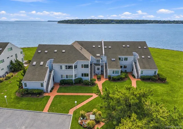 2820-shipyard-ln-2c1-southold-ny-11939/hzid_93d05979