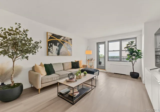 125-10-queens-blvd-606-kew-gardens-ny-11415/hzid_f0ff1e14