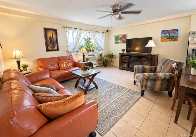 2135-crotona-ave-2b-new-york-ny-10457/hzid_d648c08b