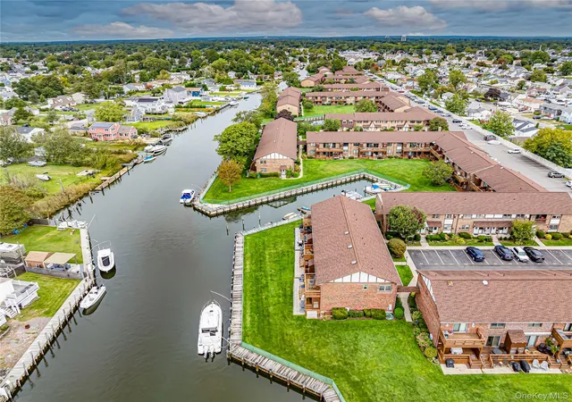 337-mariners-way-337-babylon-ny-11726/hzid_665ceec1