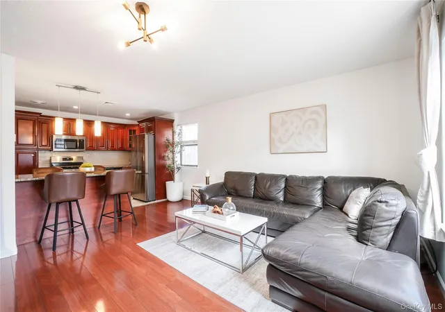 926-union-ave-c-new-york-ny-10459/hzid_78d41bac