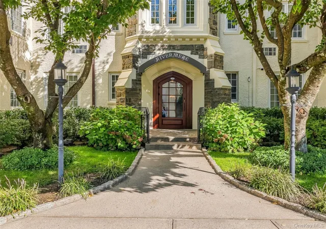 1-rivermere-4f-eastchester-ny-10708/hzid_6a8d87ff