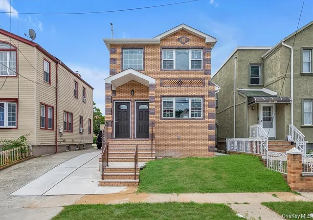 13740-234th-street-new-york-ny-11422/hzid_c3ba3902