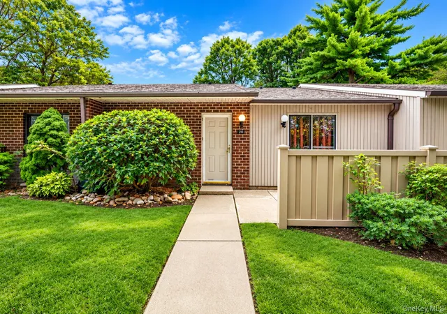 241-birchwood-rd-coram-ny-11727/hzid_b9e3a207