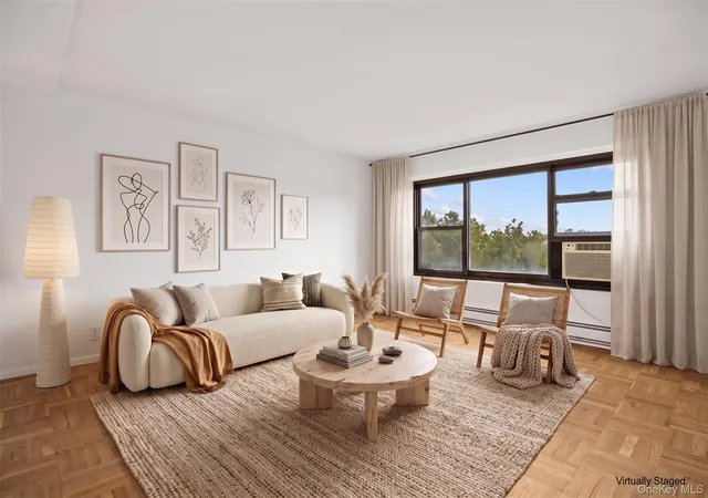 33-34-crescent-st-7d-new-york-ny-11106/hzid_8a9c3094