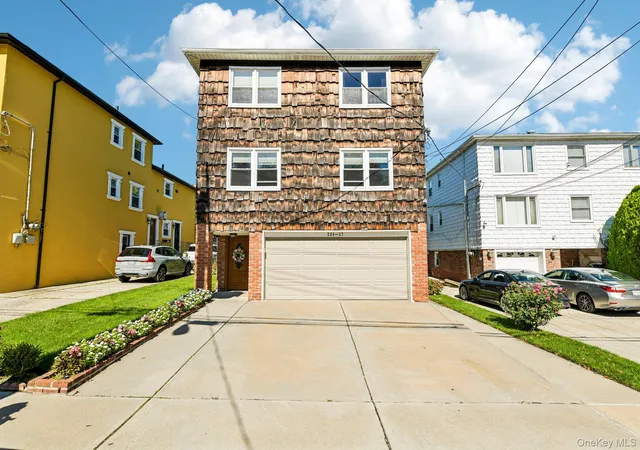 20837-15th-drive-new-york-ny-11360/hzid_b9023780