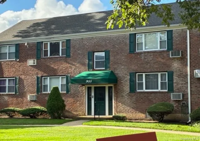 955-fenwood-dr-1-hempstead-ny-11580/hzid_ade30d7a