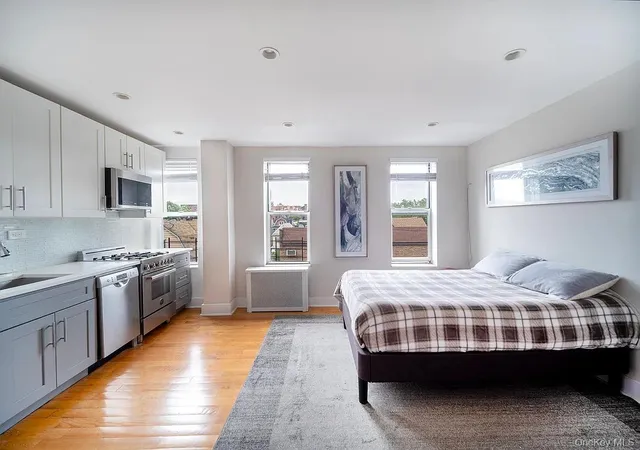 42-22-ketcham-d9-new-york-ny-11373/hzid_b6ff8ba4
