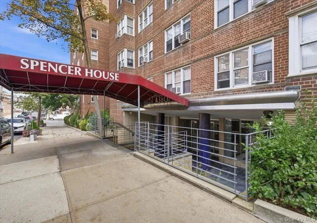 4380-vireo-ave-4t-new-york-ny-10470/hzid_4e3b1339