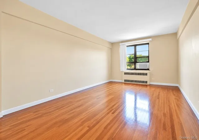 141-15-28th-avenue-6a-new-york-ny-11354/hzid_30e17eac