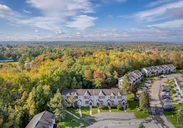 29-harmony-ln-thompson-ny-12701/hzid_ca8836e5