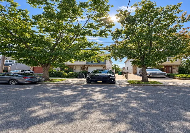 886-rensselaer-ave-new-york-ny-10309/hzid_092c06d1