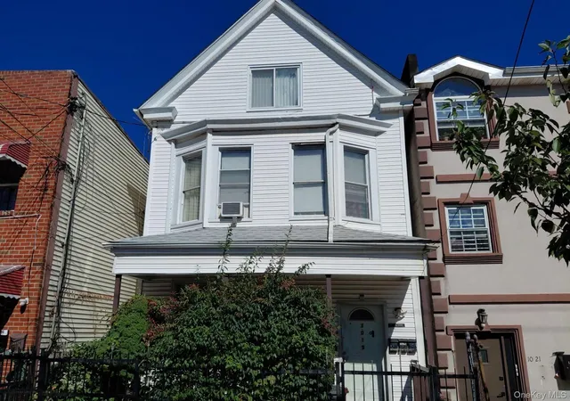 1019-e-217th-street-bronx-ny-10469/hzid_53c0b715