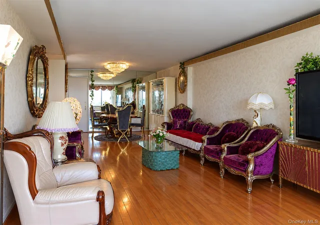61-20-grand-central-pkwy-c1102-forest-hills-ny-11375/hzid_2dfa4a38