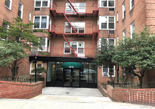 143-40-41st-avenue-6-new-york-ny-11355/hzid_ad7001e5