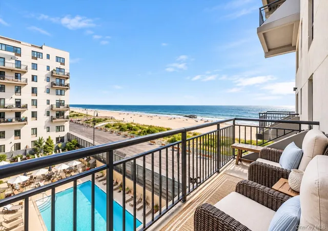 100-w-broadway-4n-long-beach-ny-11561/hzid_2b0ff383