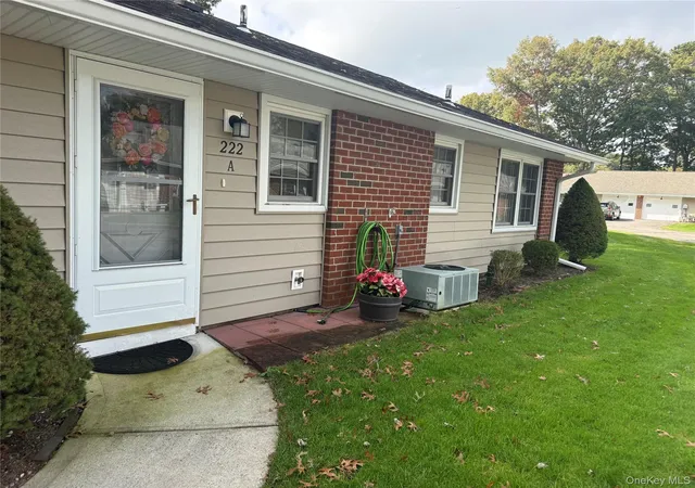 222-blackpool-ct-a-ridge-ny-11961/hzid_8d768734