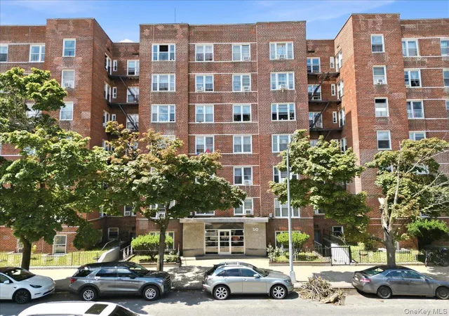 50-kenilworth-pl-6m-new-york-ny-11210/hzid_6ddde69e