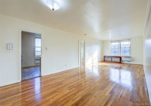63-11-queens-blvd-g3-new-york-ny-11377/hzid_8bd6d17d