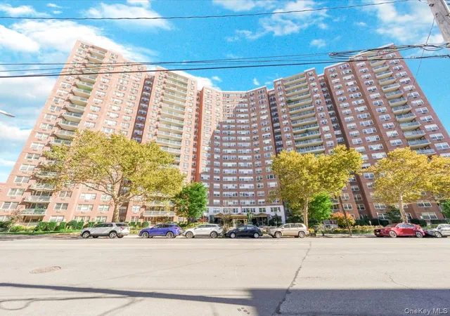 1655-flatbush-ave-b812-new-york-ny-11210/hzid_7a646f7e
