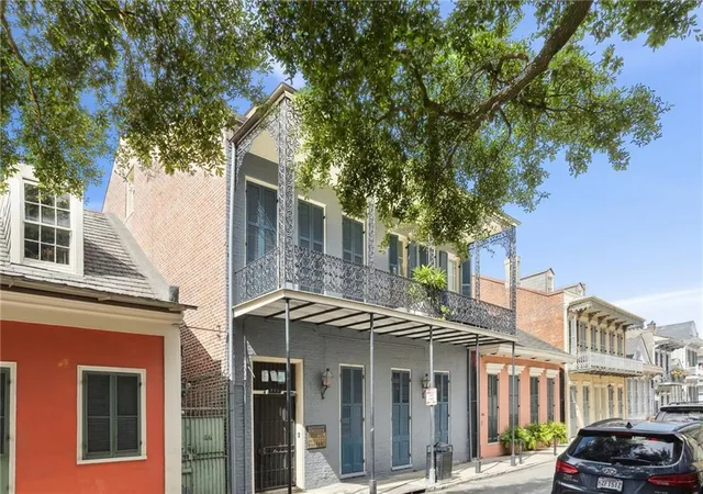 718-barracks-st-6-new-orleans-la-70116/hzid_a8f779fd