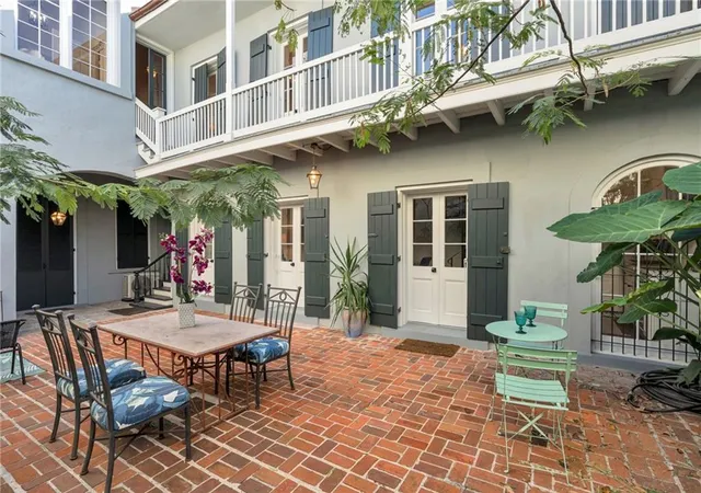 415-burgundy-st-1b-new-orleans-la-70112/hzid_0cfcbf37