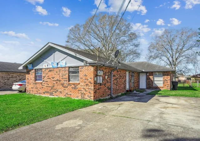 116-lartigue-st-belle-chasse-la-70037/hzid_ad5501c7