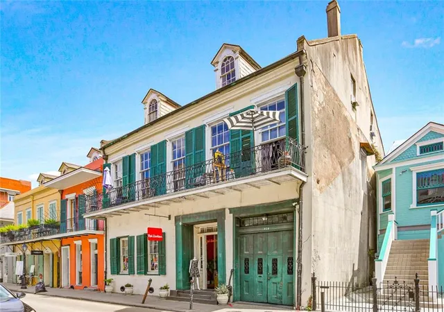 824-royal-st-new-orleans-la-70116/hzid_c1be8393