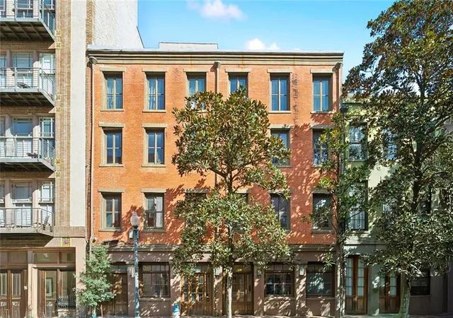 431-433-gravier-st-new-orleans-la-70130/hzid_915d3b45