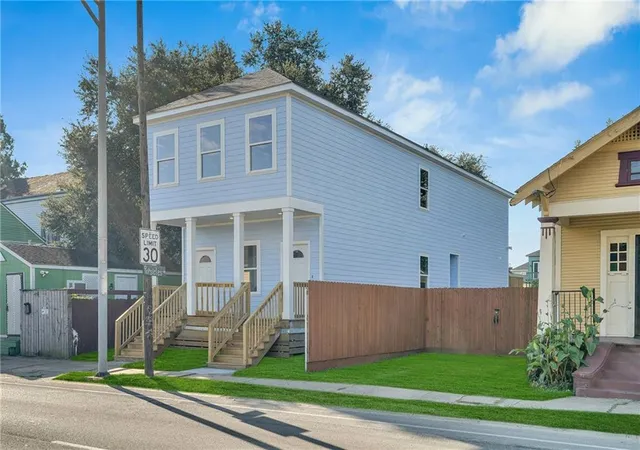 2360-62-n-robertson-st-new-orleans-la-70117/hzid_c28c4e02