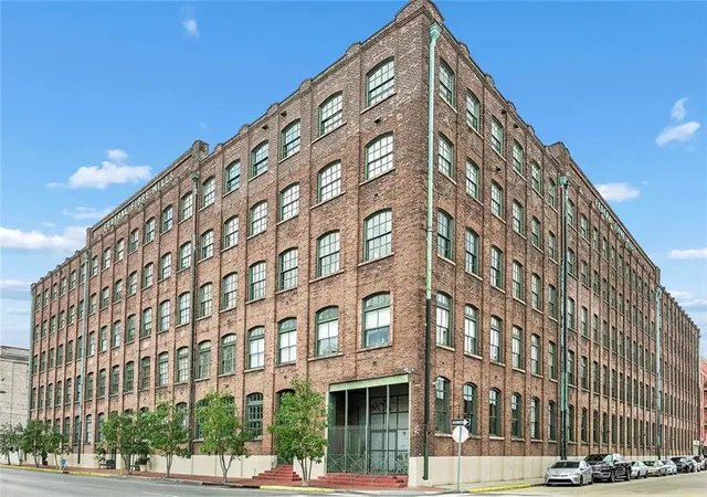 1107-s-peters-st-316-new-orleans-la-70130/hzid_6c48a1e6