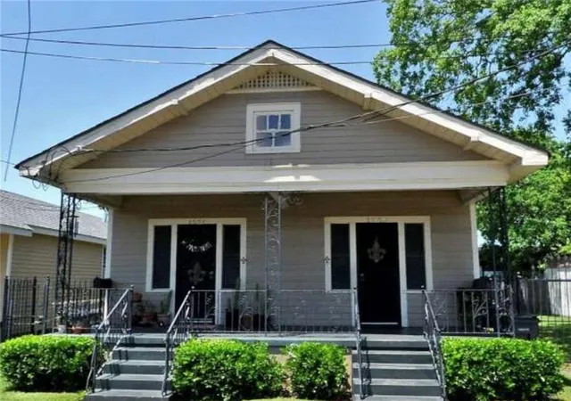 1526-28-gallier-st-new-orleans-la-70117/hzid_9e7a4e65