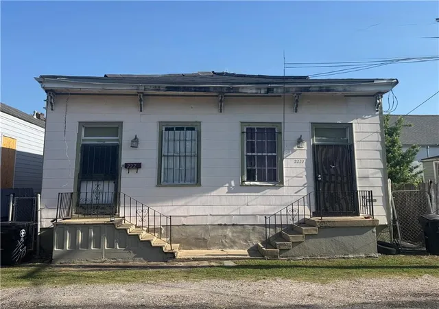 2225-marais-st-new-orleans-la-70117/hzid_4ec8ac00