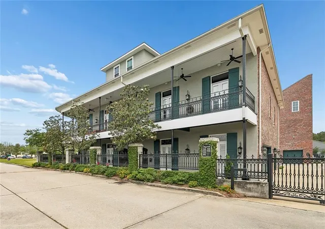 940-village-walk-ln-3b-covington-la-70433/hzid_33957fa1
