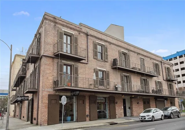 900-s-peters-st-2-new-orleans-la-70130/hzid_509951cc
