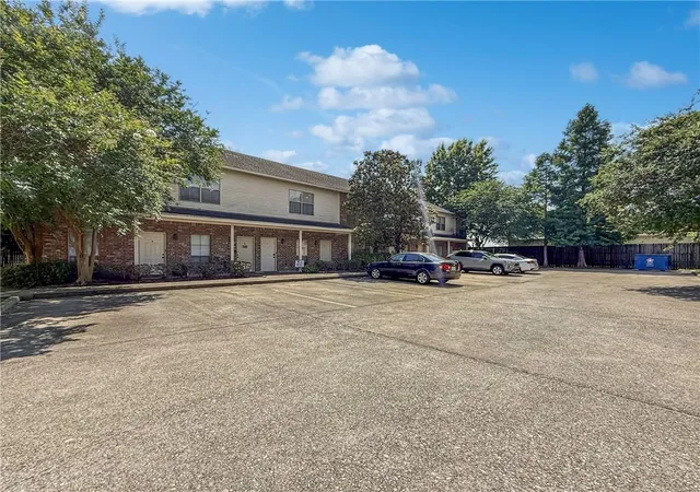 828-meadow-bend-dr-h-baton-rouge-la-70820/hzid_a6b49d9d