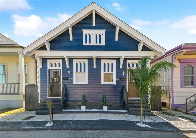 4906-08-burgundy-st-new-orleans-la-70117/hzid_6df4dc1d