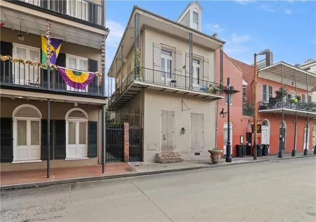 410-dauphine-st-new-orleans-la-70112/hzid_0714b2e5