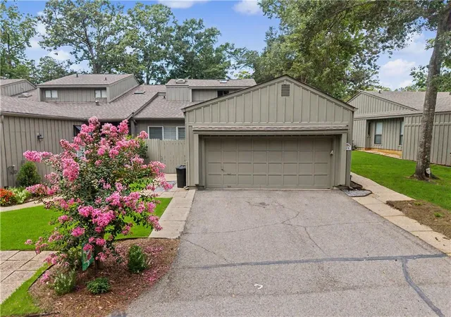 640-tete-l-ours-dr-16-mandeville-la-70471/hzid_5d09232e