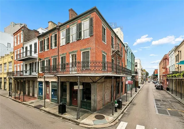 241-chartres-st-new-orleans-la-70130/hzid_c01ca2f1