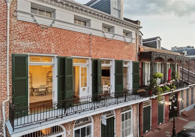 818-bourbon-st-2a-new-orleans-la-70112/hzid_76b8e217