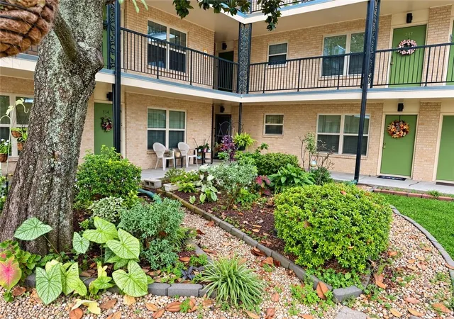 2704-whitney-pl-715-metairie-la-70002/hzid_7960e2fc