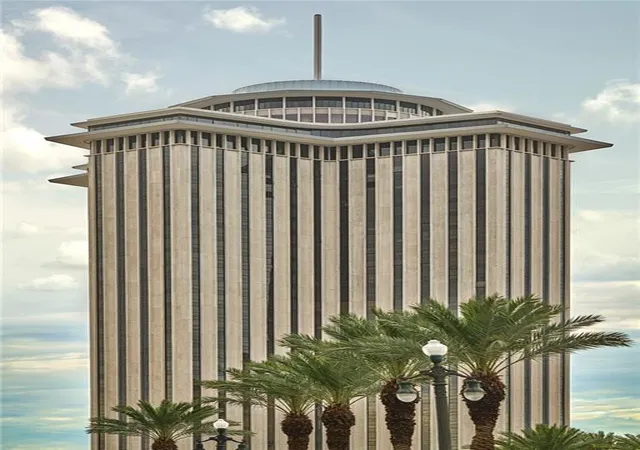 2-canal-st-2706-new-orleans-la-70130/hzid_be62a203