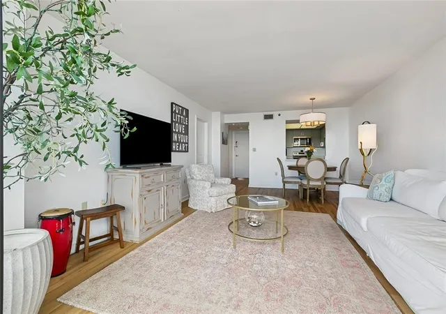 300-lake-marina-ave-11c-new-orleans-la-70124/hzid_8ba48630