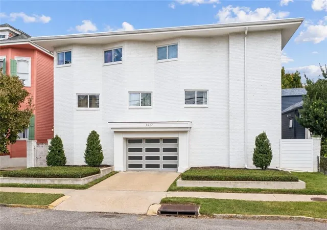 4217-prytania-st-304-new-orleans-la-70115/hzid_eb88cccd