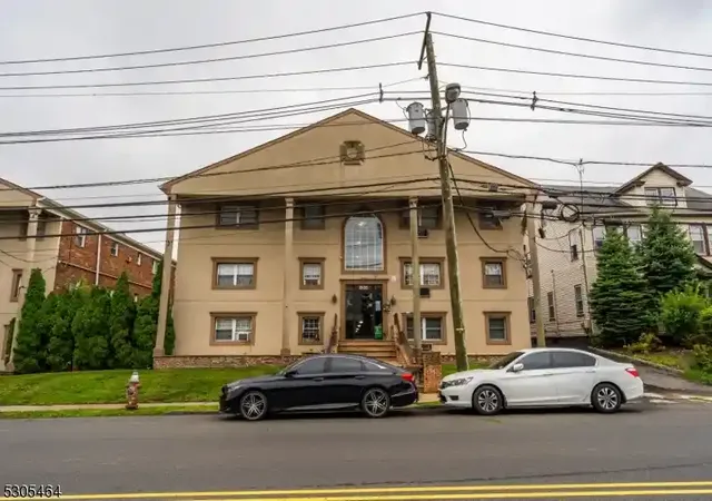 816-826-w-grand-st-2c-elizabeth-city-nj-07202/hzid_e06f929d