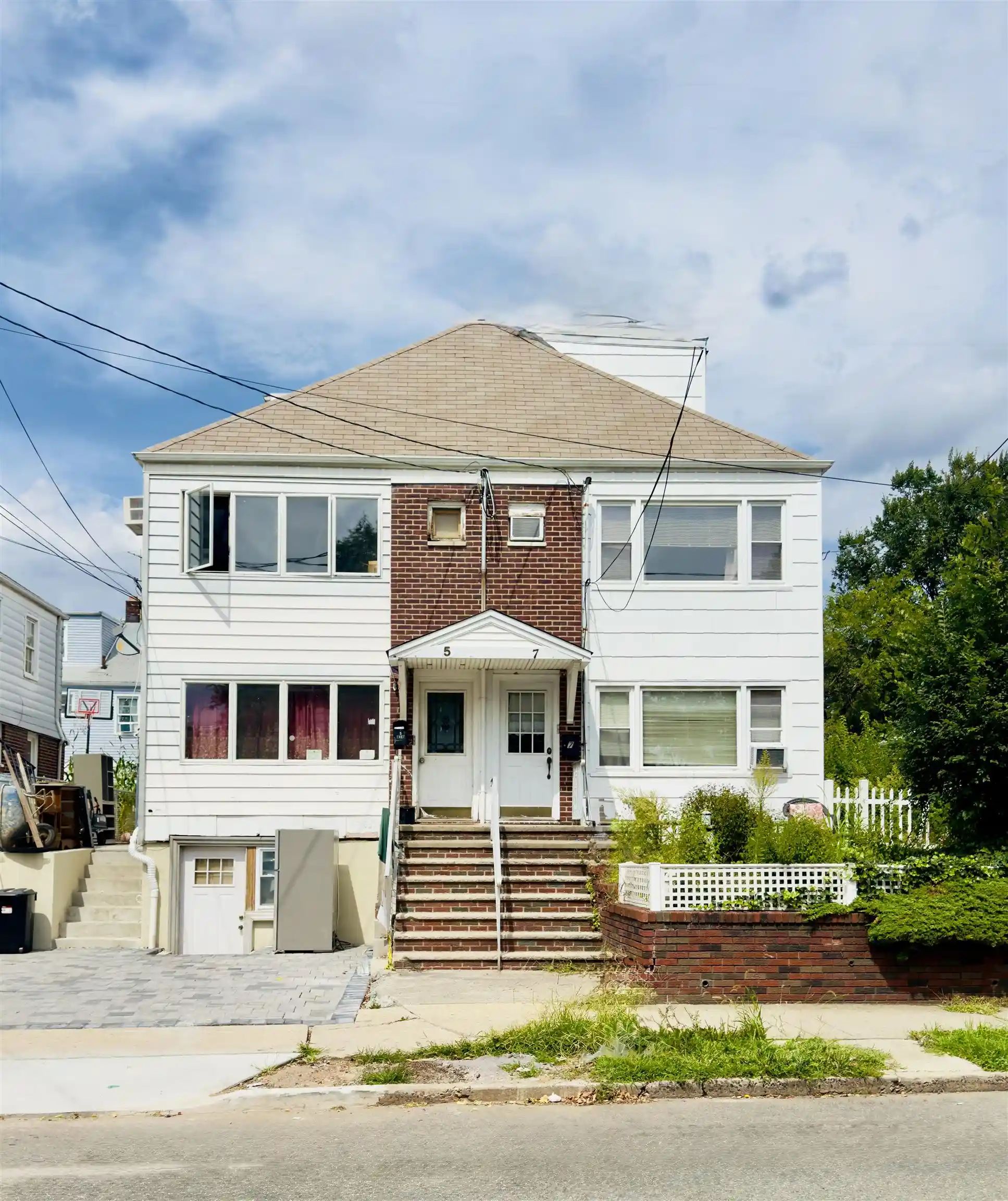 7-east-1st-st-bayonne-nj-07002/hzid_506b8c19